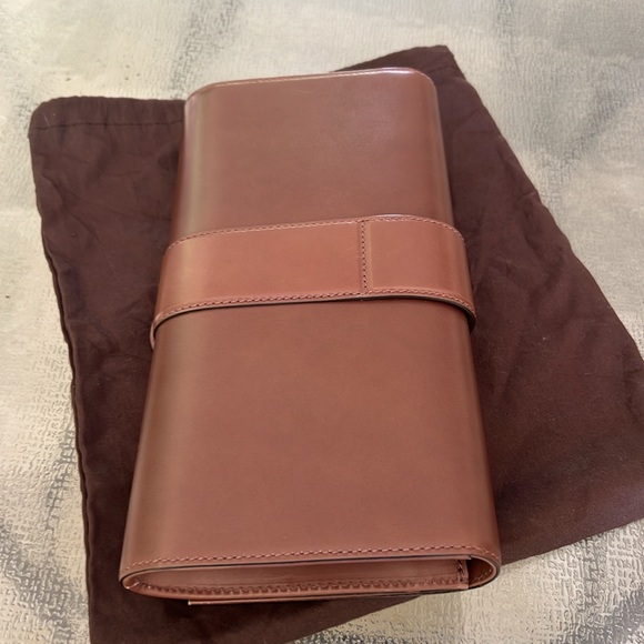 Gucci Leather Clutch - Picture 5 of 16